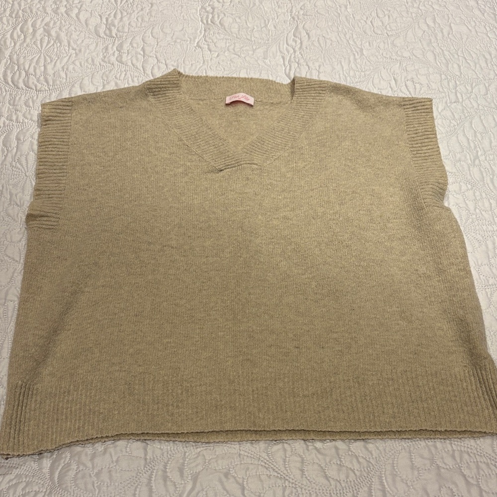 Women’s Beige Sweater Vest